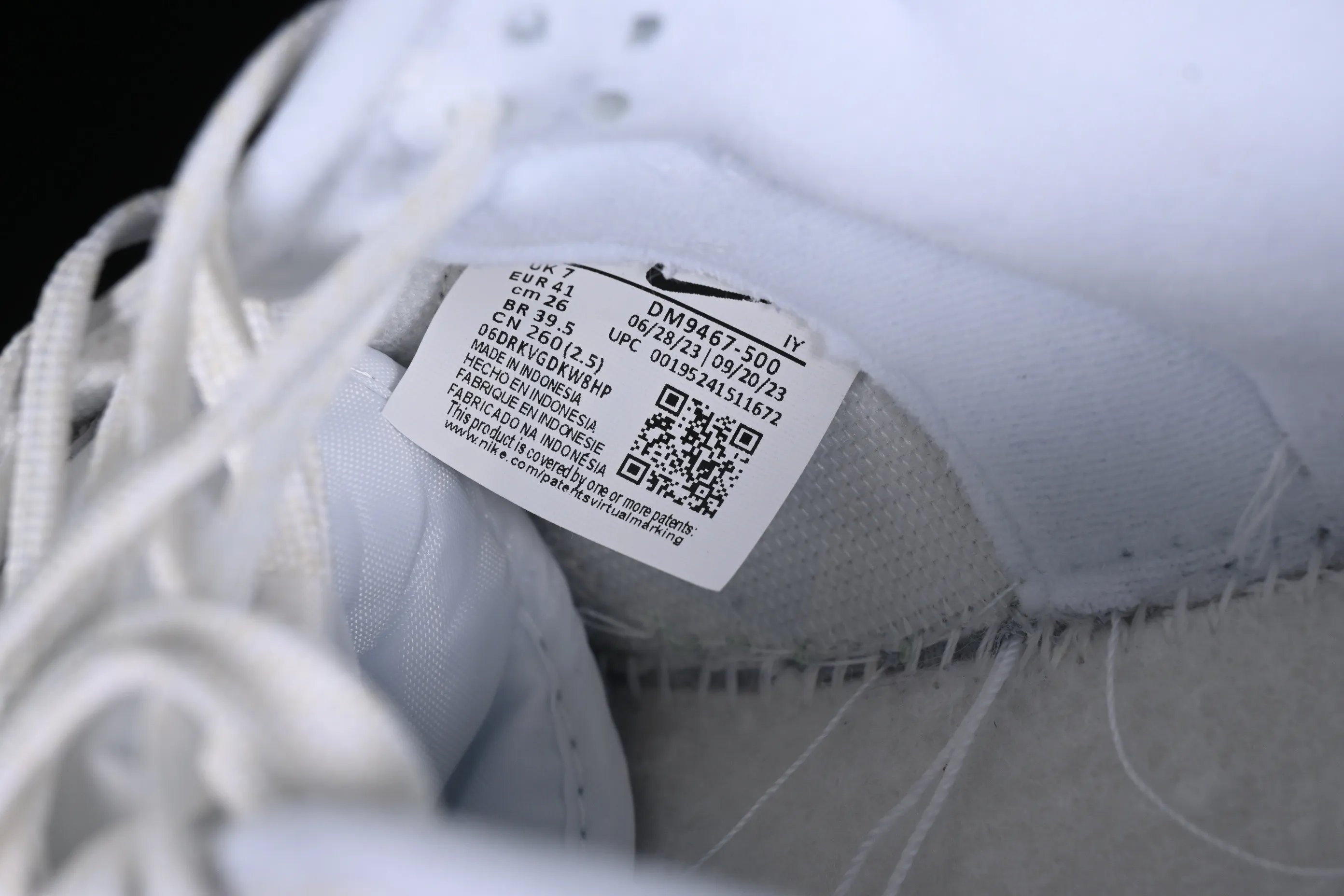 All categories Nk SB Dunk series Nk SB Dunk Low low-top sneakers Nk SB Dunk Low Prm white and light purple color SB smashed backboard fashion casual sneakers DM9467-500